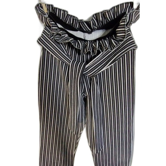 PrettyLittleThing Striped Paper Bag Waist Pants Ruffle Black White Size 2 - Picture 3 of 10